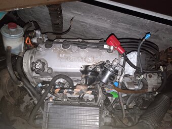 Honda Civic 1.4 jen díly - 3