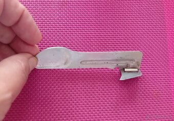 Vintage otevírak na konzervy se lžičkou - 3