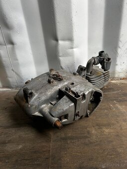 Motor Jawa pionyr - 3