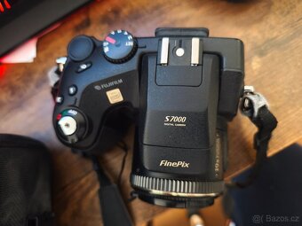 FUJIFILM FinePix S7000, - 3