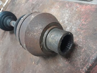 VW T5.1 poloosa přední syncro - 3