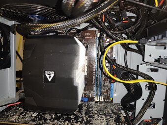 Herní počítač - 3