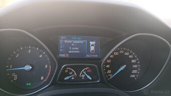 Ford Focus, III 2,0 TDCi 85 Kw - 3