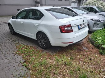 Alu kola 5x112 r18 7,5J ET51 originál vw - 3