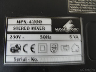 mix pult Monacor - 3