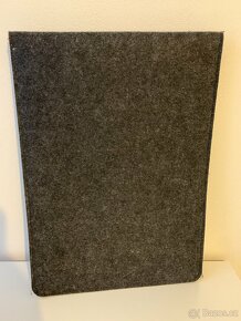 Šedý obal na notebook - 3