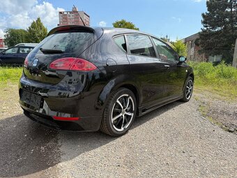 Seat Leon 1.4 MPI vzhled Cupra, klima - 3