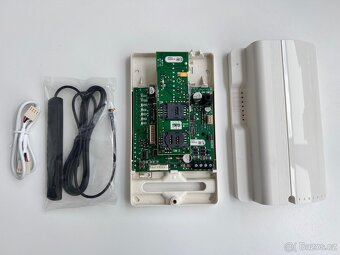 Komunikátor PARADOX PCS250 - GSM/GPRS komunikátor - 3