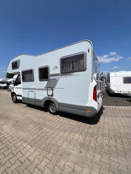Obytné auto Renaul Knaus Sport top stav - 3