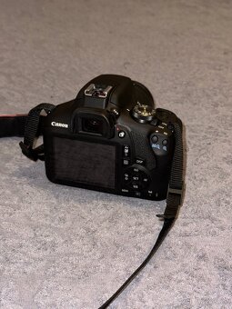Canon EOS 2000D - jako nový - 3