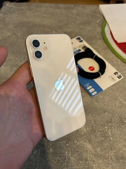 Prodám iPhone 12 128gb - 3