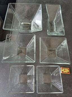 Větší skleněné mísy a misky, hranatý design, 6 ks, levně - 3