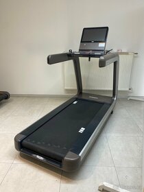 Technogym Artis Run – TOP běžecký pás s LCD, Unity 2 - 3