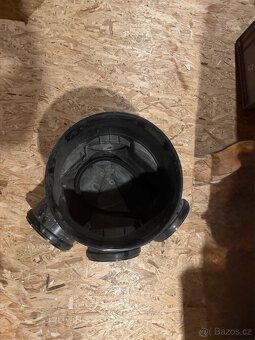 Kanalizační šachtové dno sběrné DN 400/200 - 3