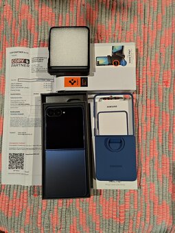 Samsung galaxy Z flip 7 12/256GB - 3