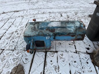 Prodám kapotu ze zetoru 6711 - 3