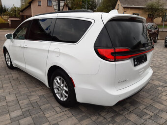 Chrysler Pacifica 3,6L,r.v.2022, kůže,7mít,TopStav,85.000 km - 3