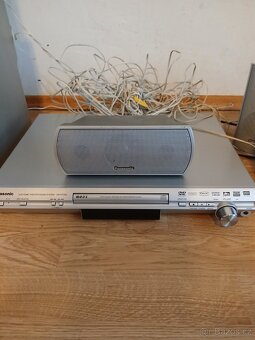 DOMÁCÍ  KINO  ZN.  PANASONIC  220  V. - 3