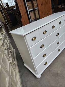 DŘEVĚNÁ KOMODA.... - 3