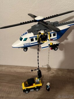 Lego 3658 policajný vrtulnik kompletne - 3