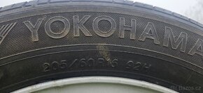 Mitsubishi kola ráfky 205/60R 16 s pneu sada - 3