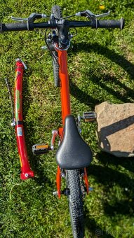 Dětské kolo KUbikes 16 + tažná tyč - 3