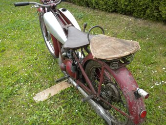 JAWA VILLIERS (chobot)r.v.1933 bez dokladů motor v chodu - 3