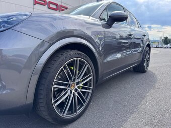 Porsche Cayenne E-Hybrid 4x4 A/T - 3