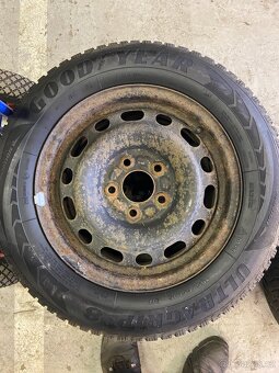 Zimní pneu 195/65 R15 Goodyear - 3