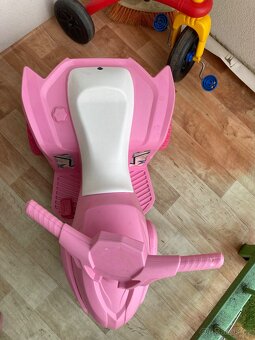Prodám dětskou elektrickou motorku - 3