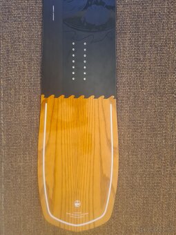 Arbor snowboard Crosscut Camber 158cm a vázání, nový set - 3