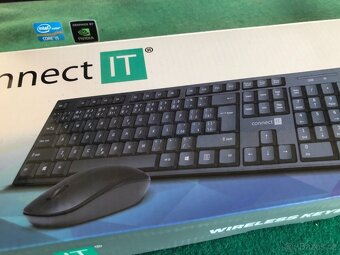 All-in-One dotykový počítač Acer Aspire 5600U - 3
