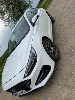 Hyundai i30 fastbeck 1.5.mildhybrid 2021 - 3