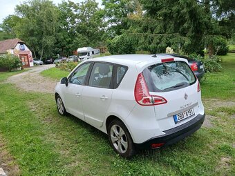 Prodám Renault Megane Scenic 1,9 DCI r.2010 - 3