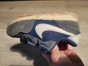 Tenisky zn. Nike vel. 27 - 3