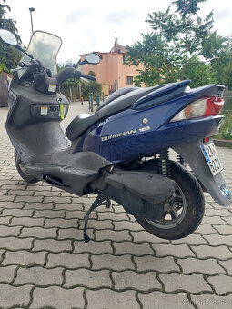 Suzuki Burgman 125 - 3