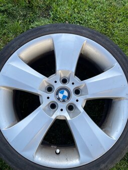 Kola BMW r18 - 3