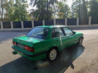 BMW E30 1.8 - 3