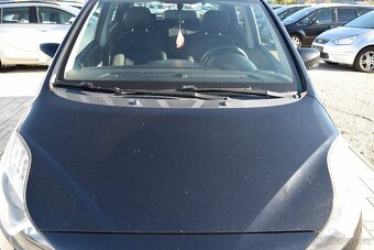 Hyundai IX20 1.6 CRDi 85KW 2XKOLA NÍZKÉ KM - 3