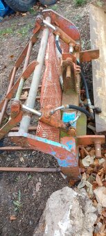 Čelní nakladač - 3