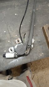 Motorek zadní stěrač - 3