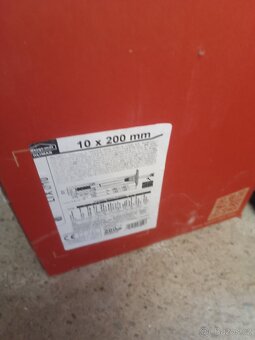 Kotvy do polystyrenu - 3