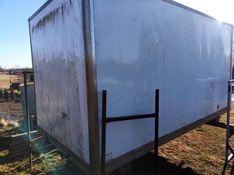 Skříňovou nástavbu - 3