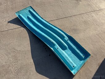 BAZENOVE ODRAZOVE PRKNO - 3