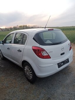 Opel Corsa - 3
