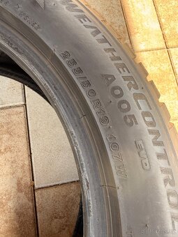 Bridgestone 255/50 R19 107W - 3