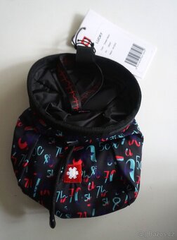 Nový lezecký pytlík na magnézium zn.Ocun Lucky - 3