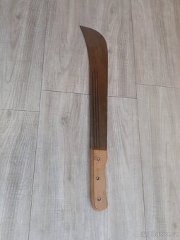 Prodám nikdy nepoužitou mačetu 58cm. Vyrobeno v ČSSR - 3