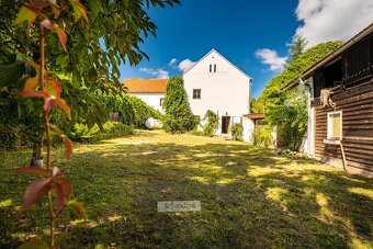 Prodej velice atraktivní, rozlehlé, zemědělské usedlosti, dv - 3