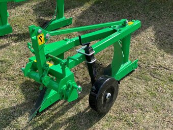 Dvouradličný pluh za malotraktor - 3
